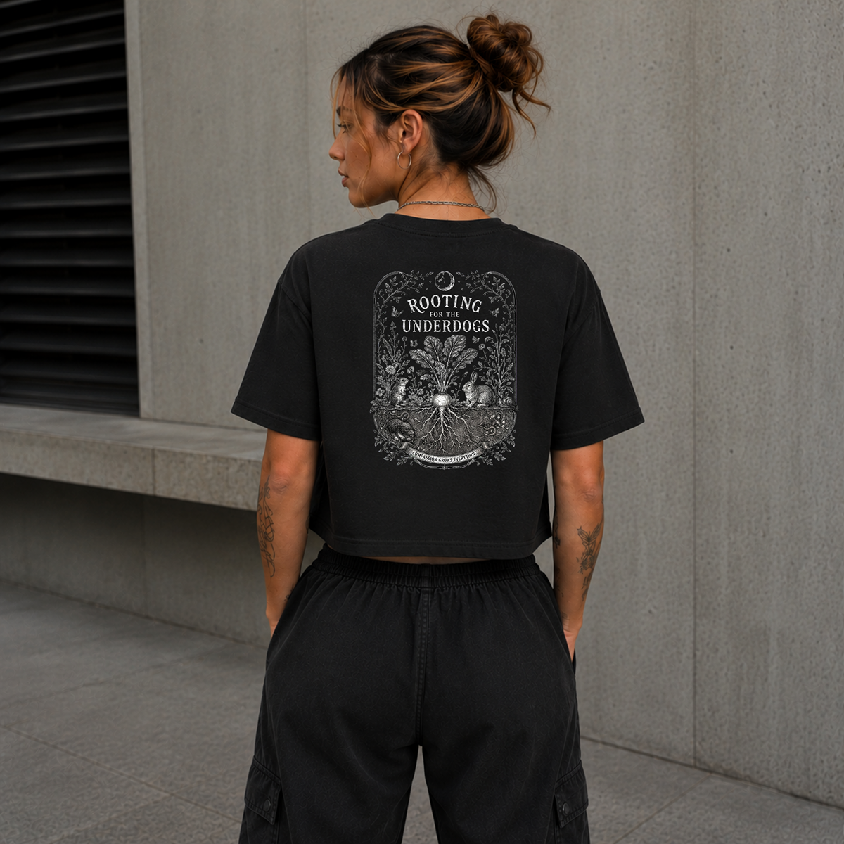 ROOTING FOR THE UNDERDOGS Cropped Shirt
